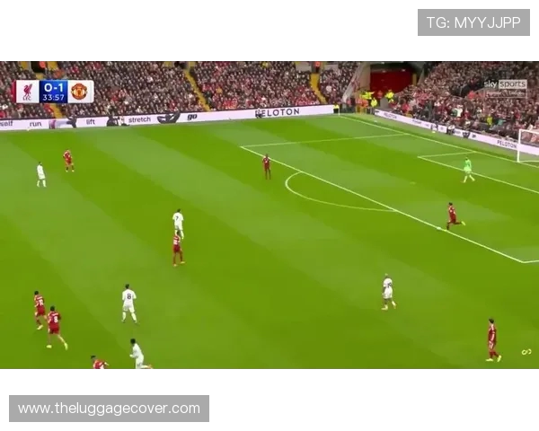 稳健拉门斯连续神扑力保城门 伊萨克单刀与麦卡爆射先后扑救成焦点